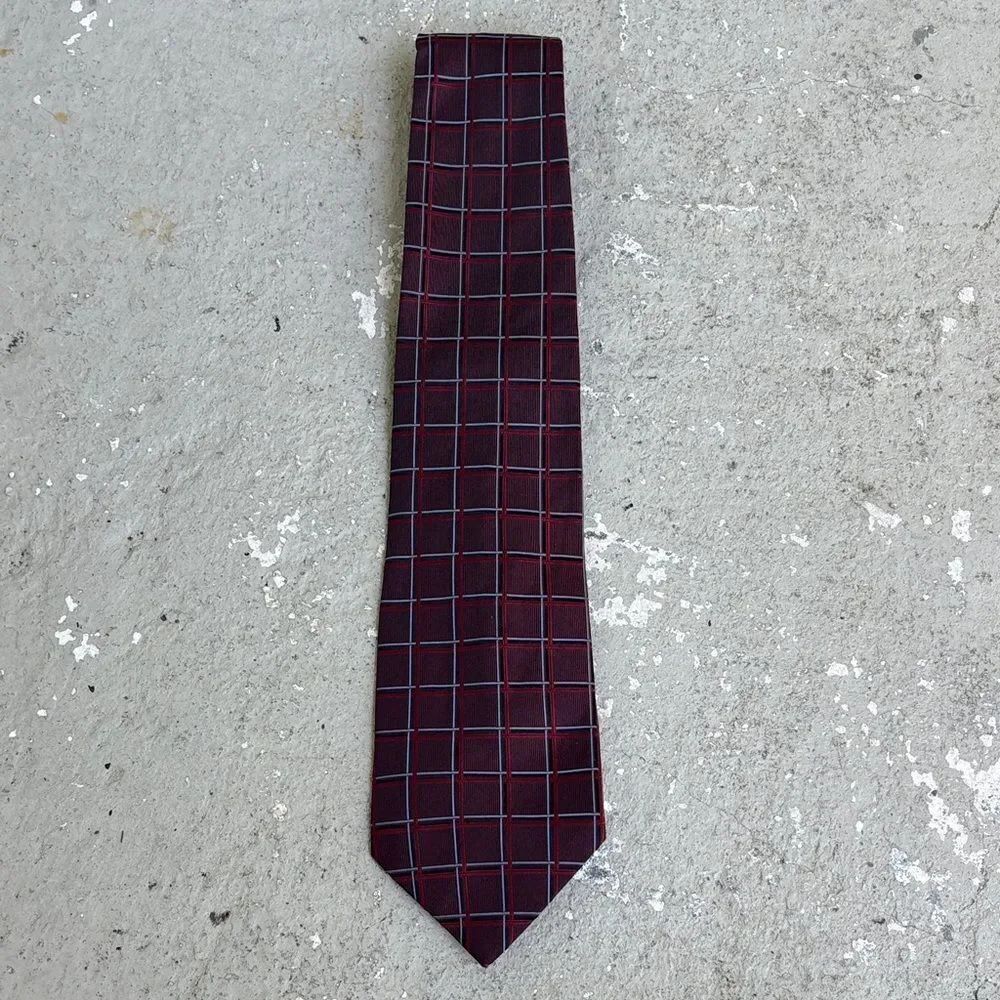 Yves Saint Laurent vintage tie